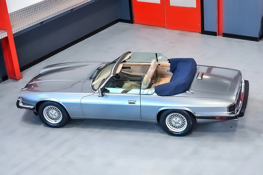 1991 Jaguar XJS Convertible - Image 6 of 30
