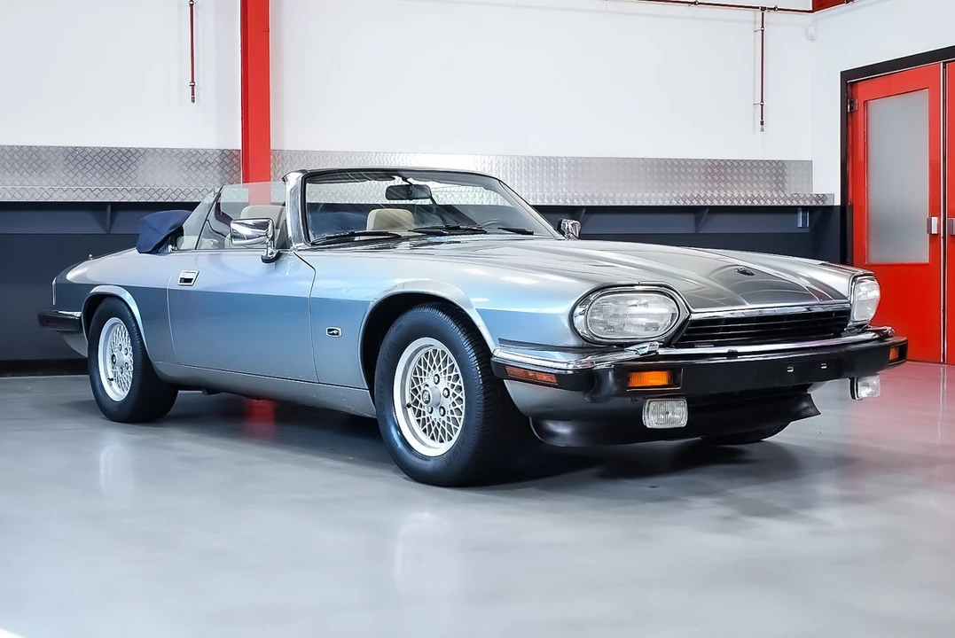 1991 Jaguar XJS Convertible - Image 8 of 30