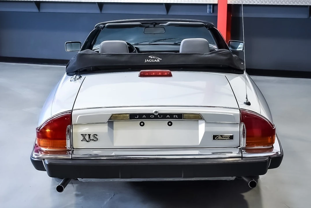 1991 Jaguar XJS Convertible - Image 21 of 30