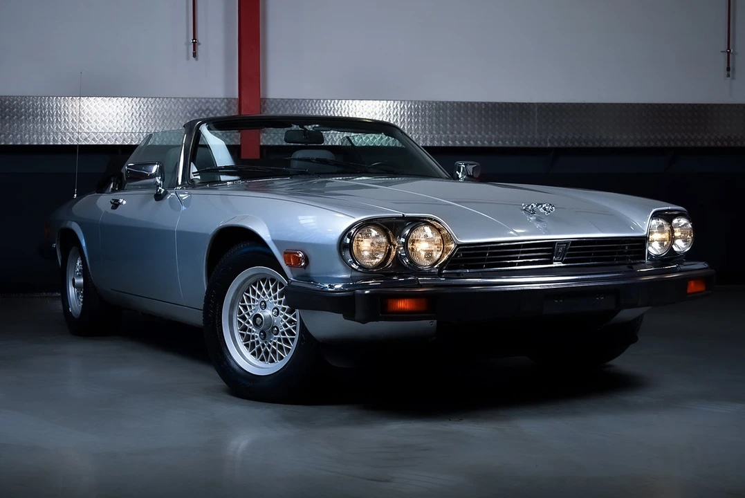 1991 Jaguar XJS Convertible - Image 13 of 30