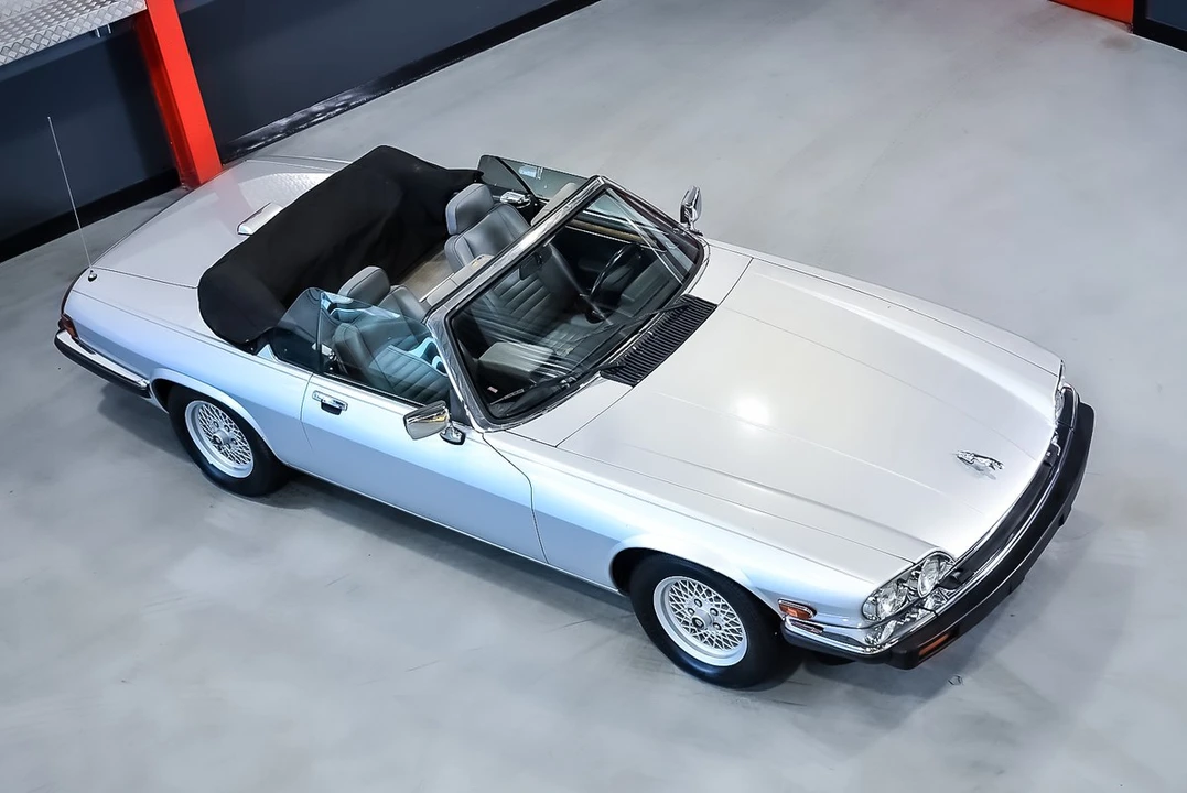 1991 Jaguar XJS Convertible - Image 19 of 30