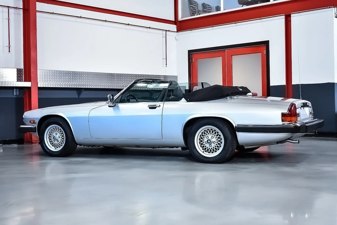 1991 Jaguar XJS Convertible - Image 28 of 30