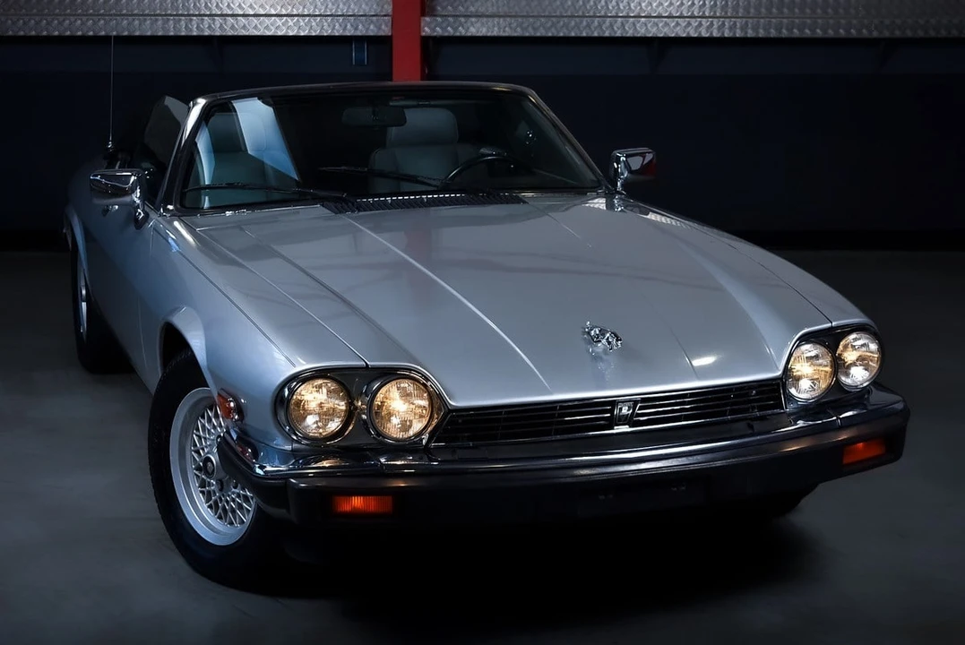 1991 Jaguar XJS Convertible - Image 7 of 30