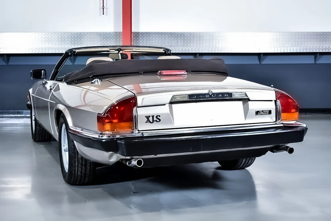 1991 Jaguar XJS Convertible - Image 20 of 30