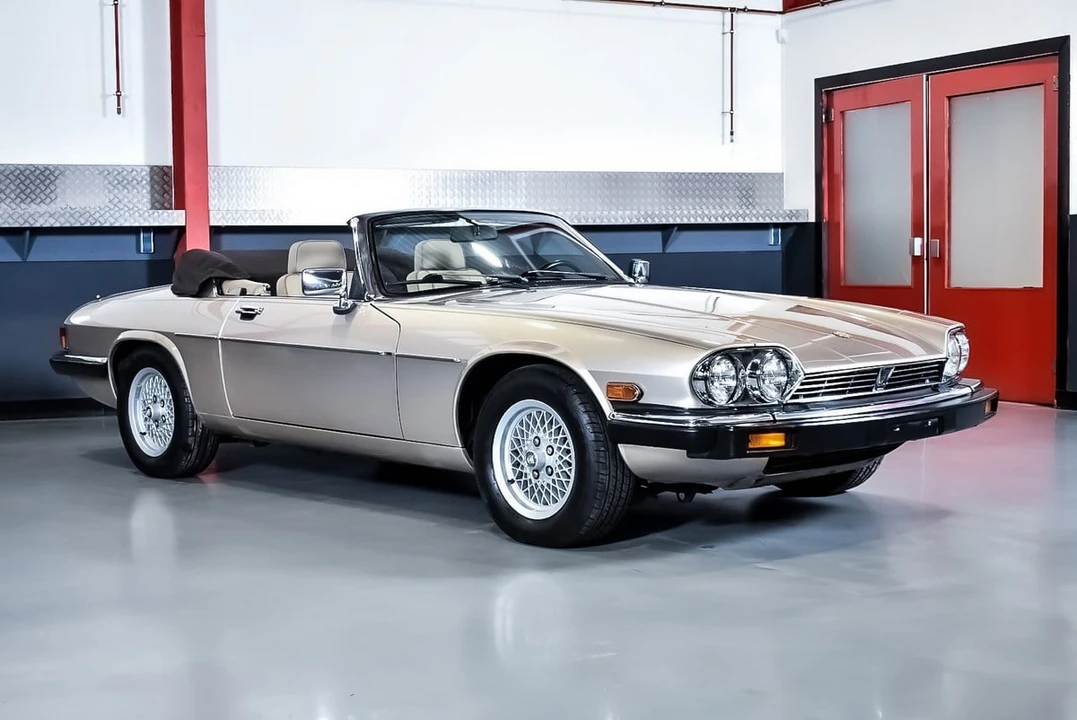 1991 Jaguar XJS Convertible - Image 10 of 30