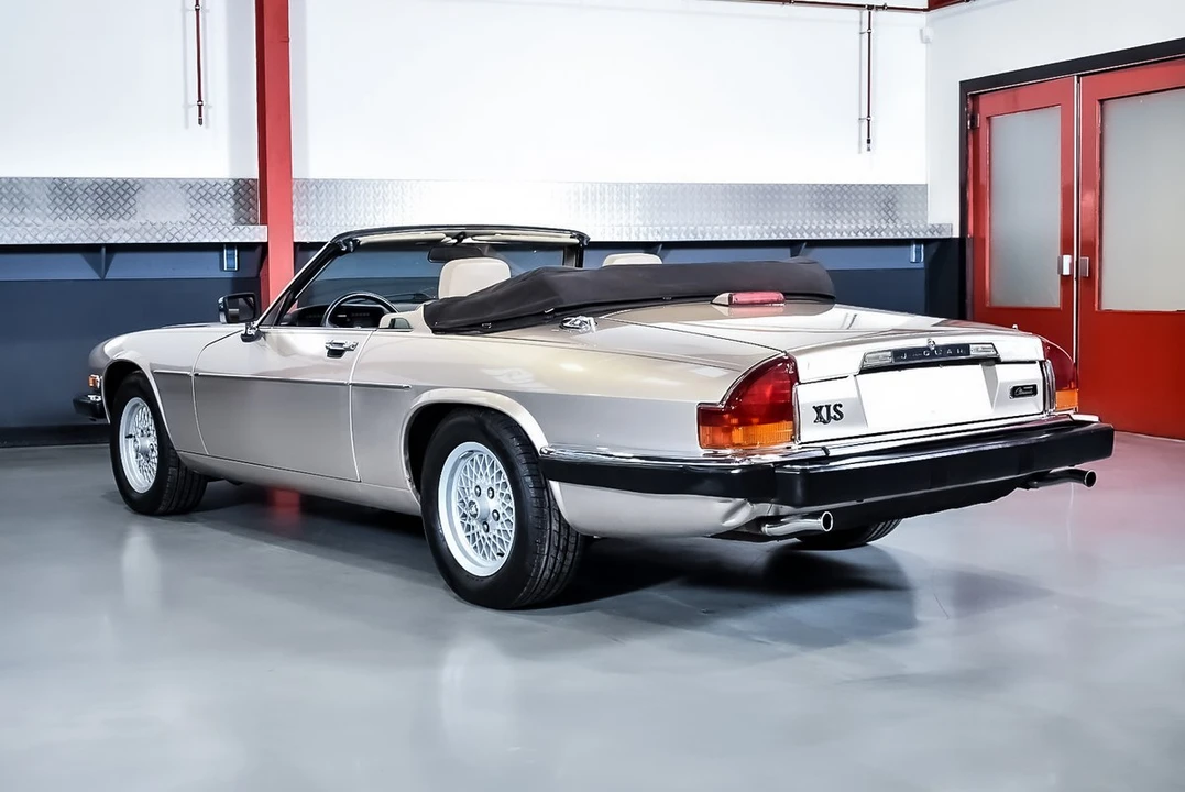 1991 Jaguar XJS Convertible - Image 22 of 30