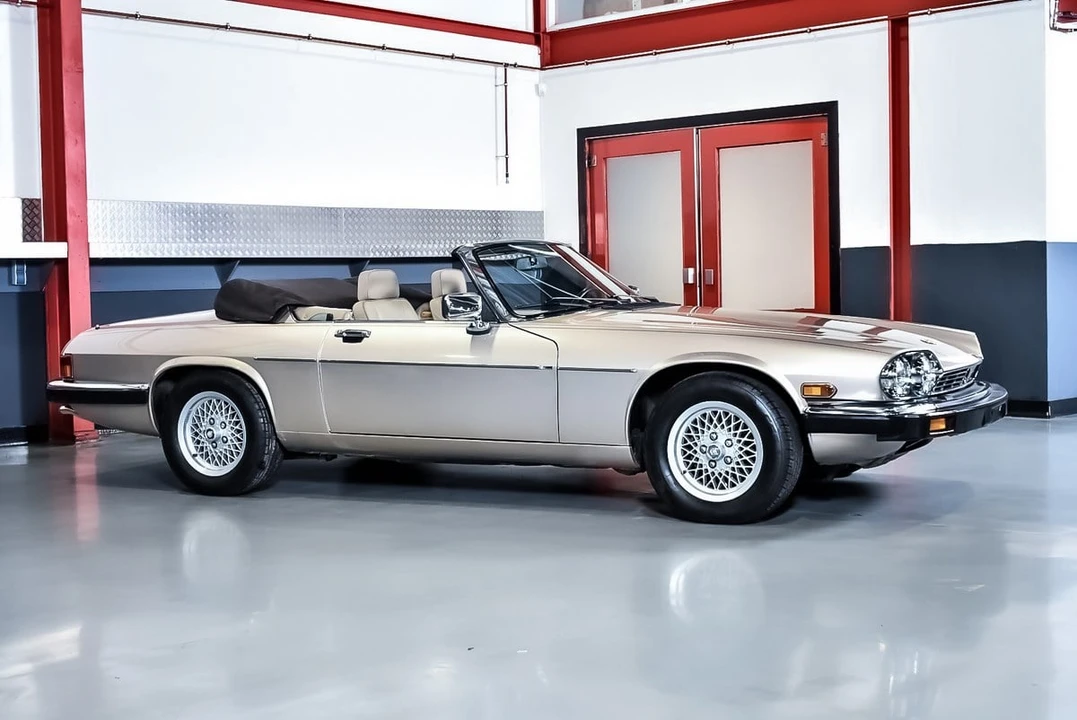 1991 Jaguar XJS Convertible - Image 12 of 30