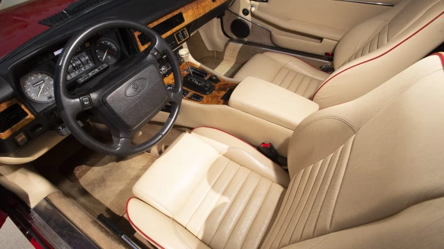 1991 Jaguar XJS Convertible - Image 4 of 13