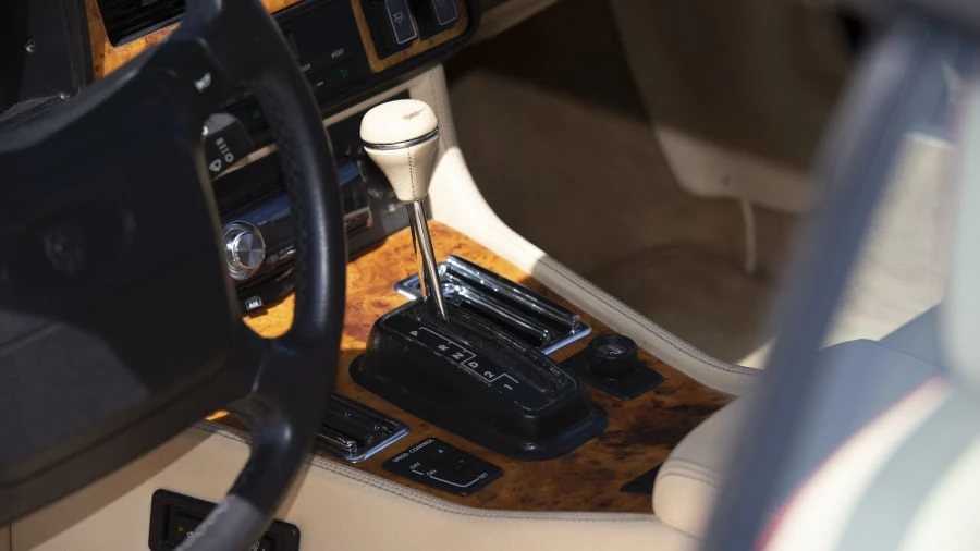 1991 Jaguar XJS Convertible - Image 9 of 13