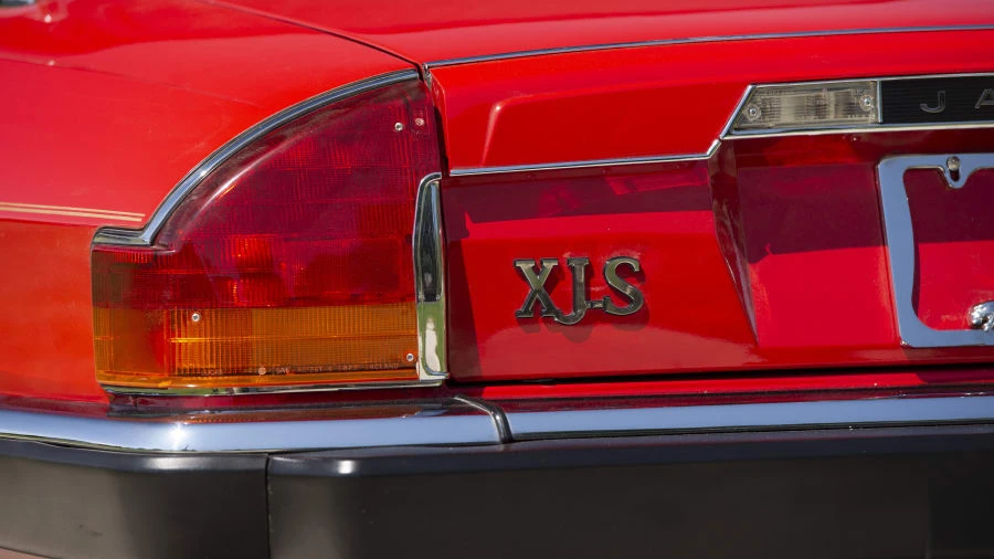 1991 Jaguar XJS Convertible - Image 10 of 13