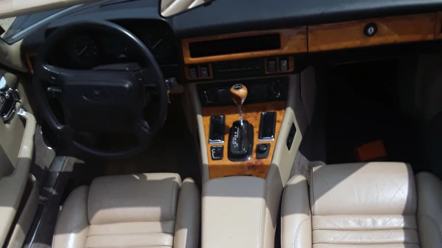 1991 Jaguar XJS Convertible - Image 5 of 8