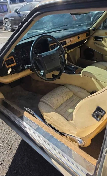 1991 Jaguar XJS - Image 8 of 15