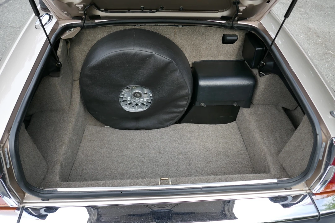 1991 Jaguar XJS - Image 26 of 31