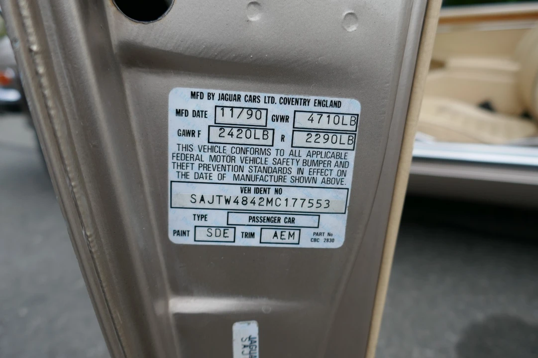 1991 Jaguar XJS - Image 15 of 31