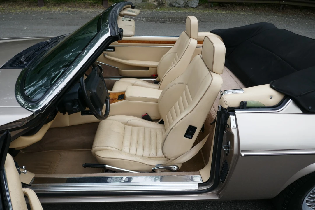 1991 Jaguar XJS - Image 17 of 31