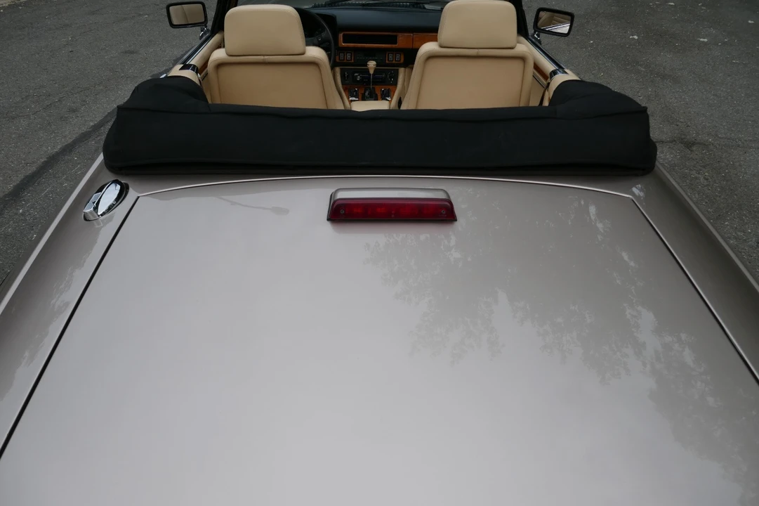 1991 Jaguar XJS - Image 11 of 31