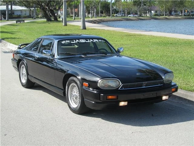 1991 Jaguar XJS - Image 2 of 12