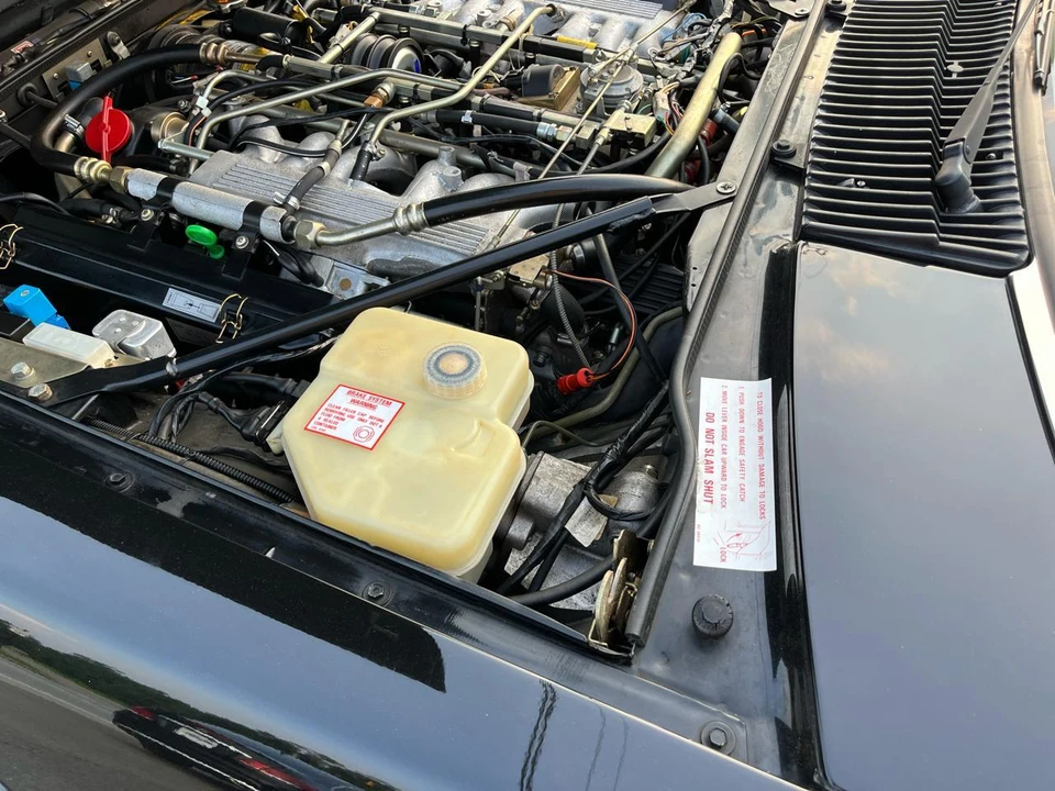 1991 Jaguar XJS - Image 17 of 31