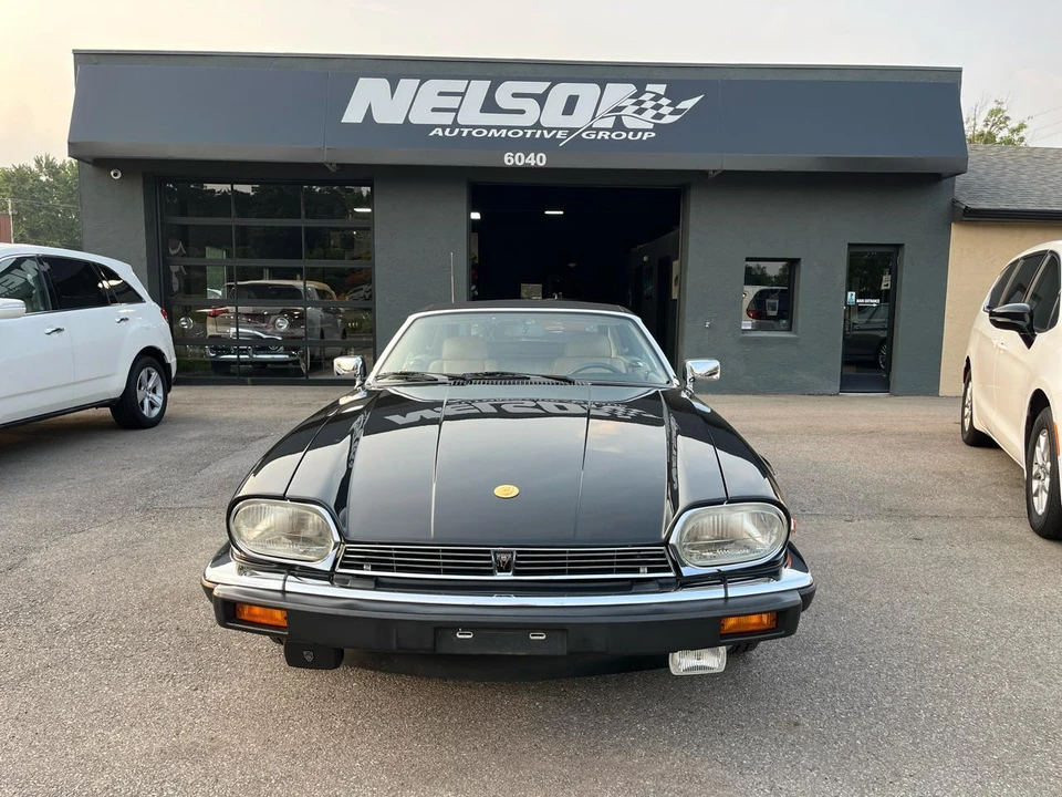 1991 Jaguar XJS - Image 2 of 31