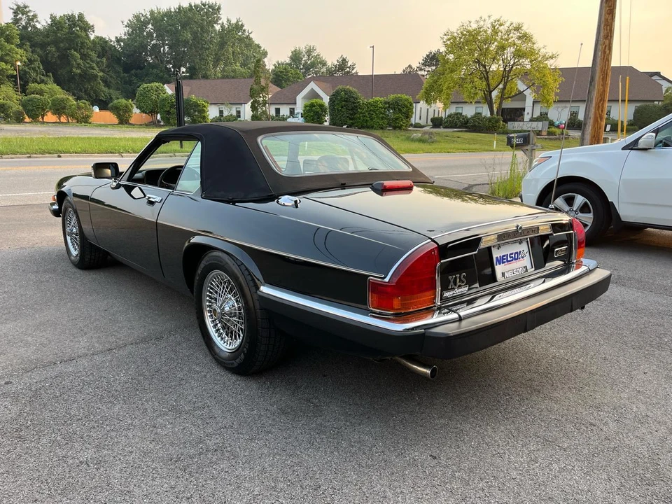 1991 Jaguar XJS - Image 7 of 31