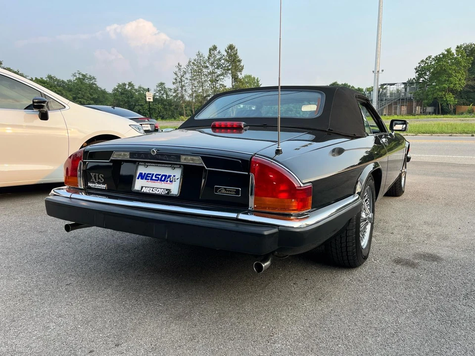 1991 Jaguar XJS - Image 11 of 31
