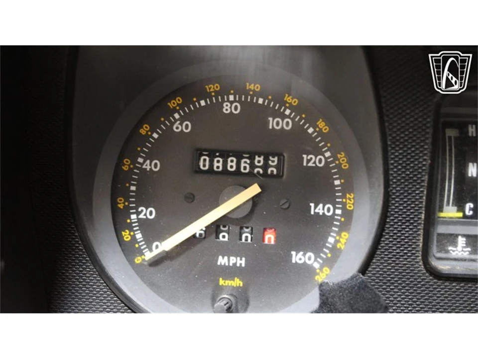 1991 Jaguar XJS - Image 14 of 31