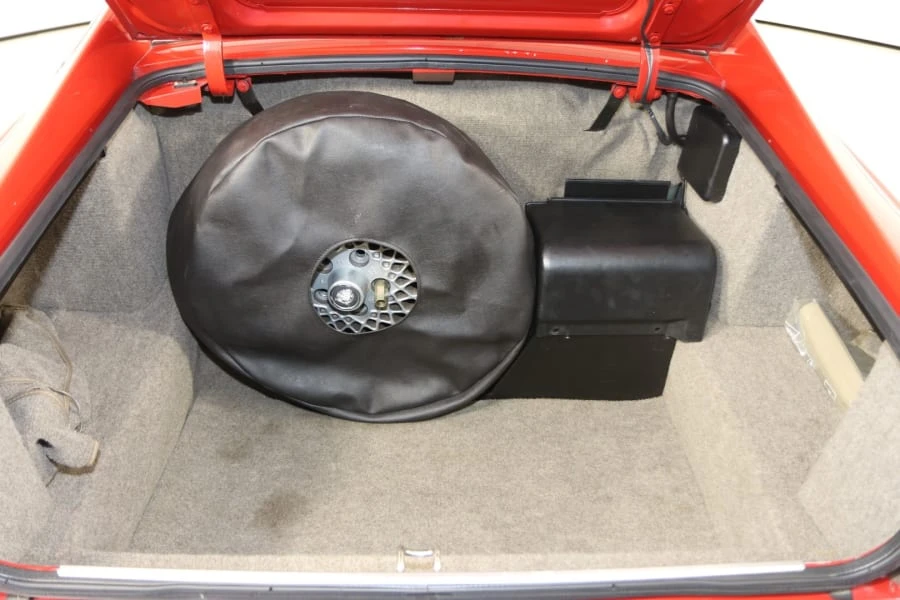 1991 Jaguar XJS - Image 8 of 12
