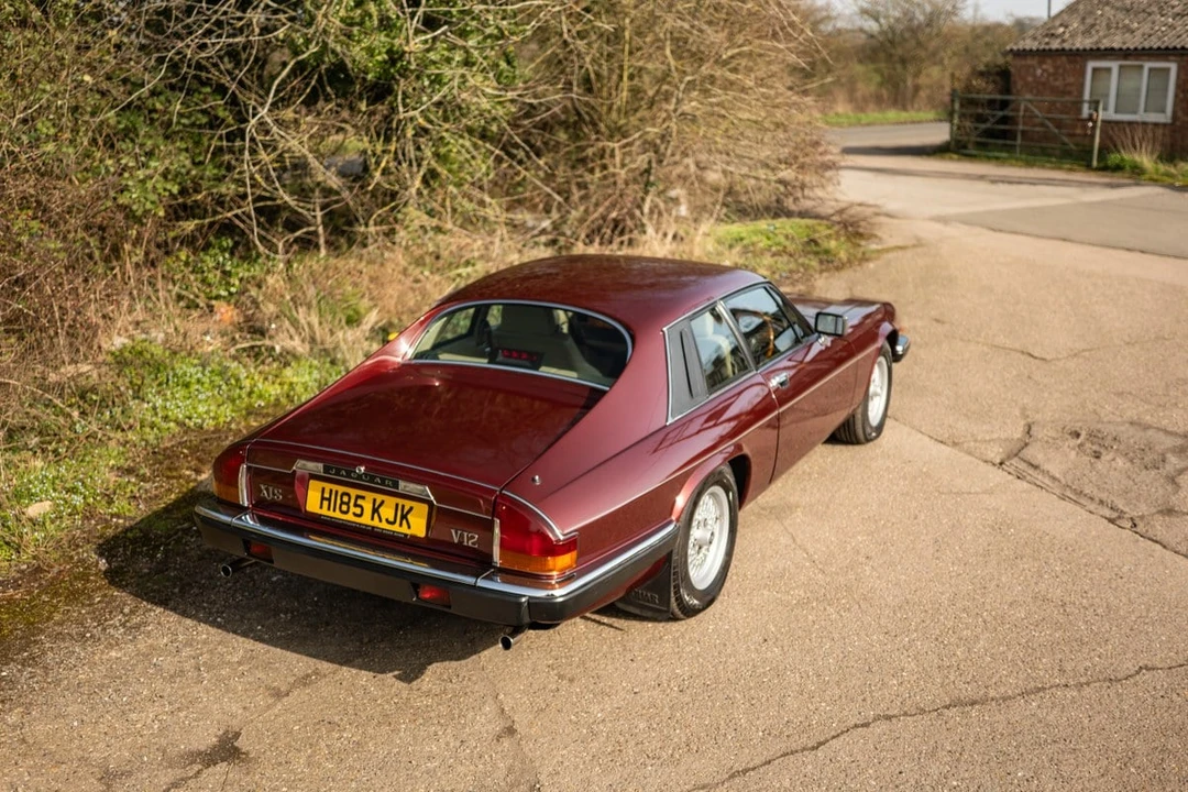 1991 Jaguar XJS - Image 17 of 30