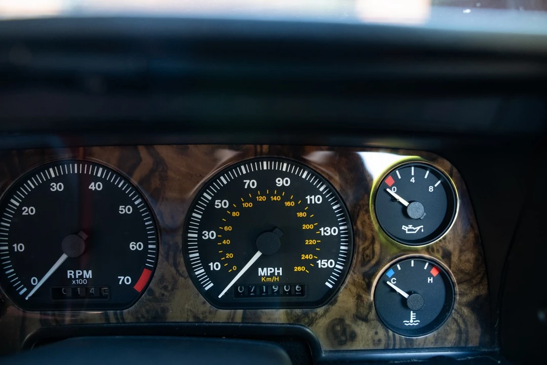 1991 Jaguar XJS - Image 17 of 30