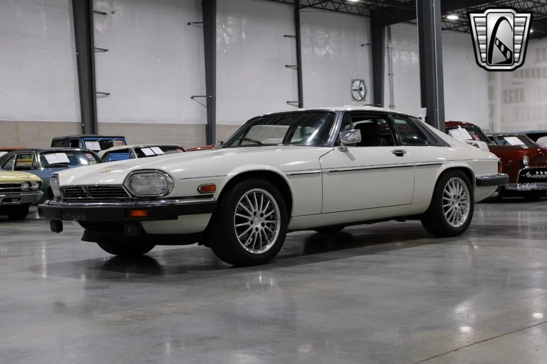 1991 Jaguar XJS Facelift V12 - Image 14 of 21