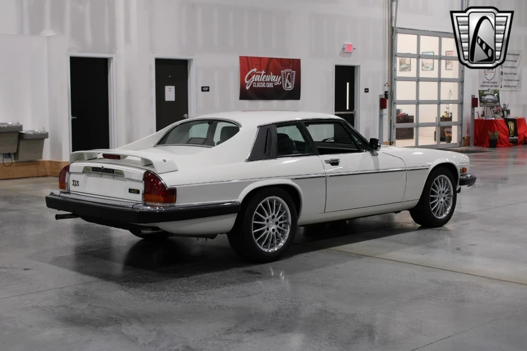 1991 Jaguar XJS - Image 5 of 12