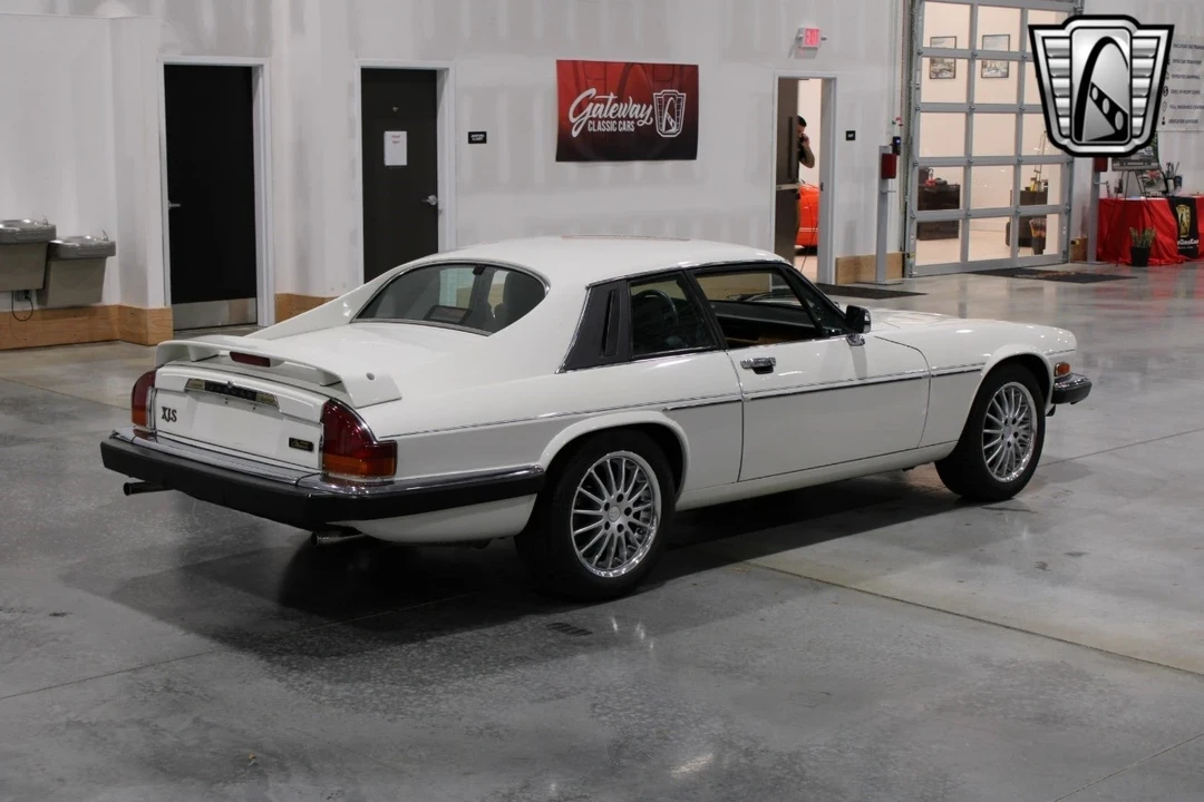 1991 Jaguar XJS Facelift V12 - Image 17 of 21