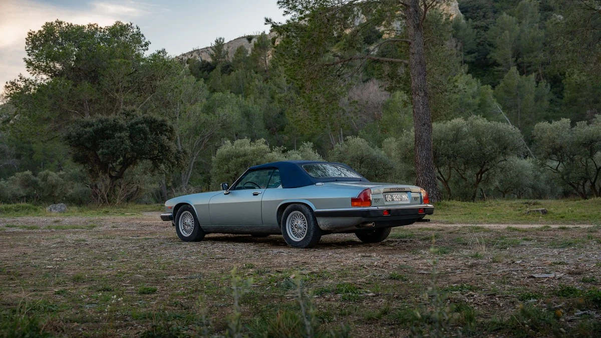 1991 Jaguar XJS Convertible - Image 8 of 30