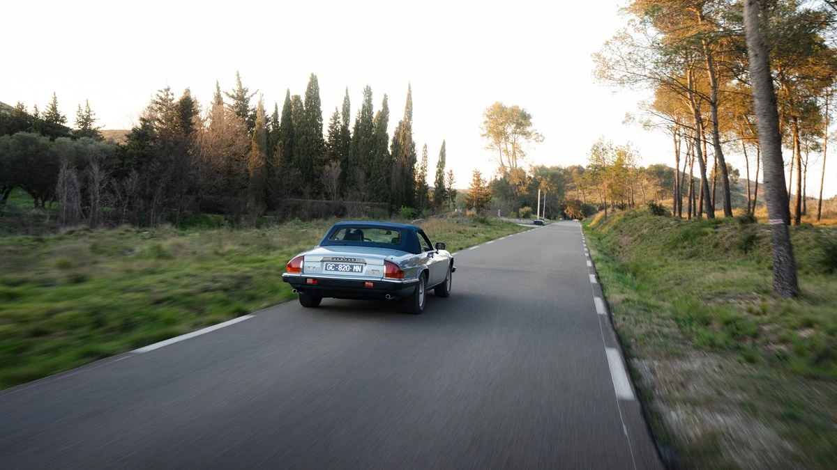 1991 Jaguar XJS Convertible - Image 15 of 30