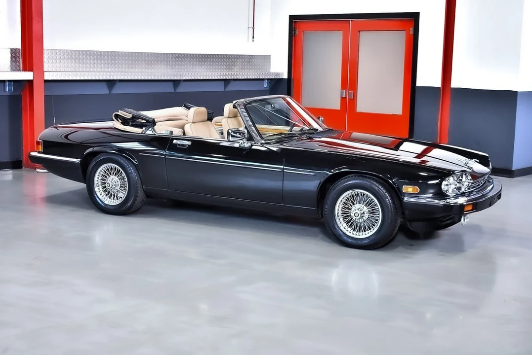 1991 Jaguar XJS Pre-Facelift V12 - Image 13 of 30