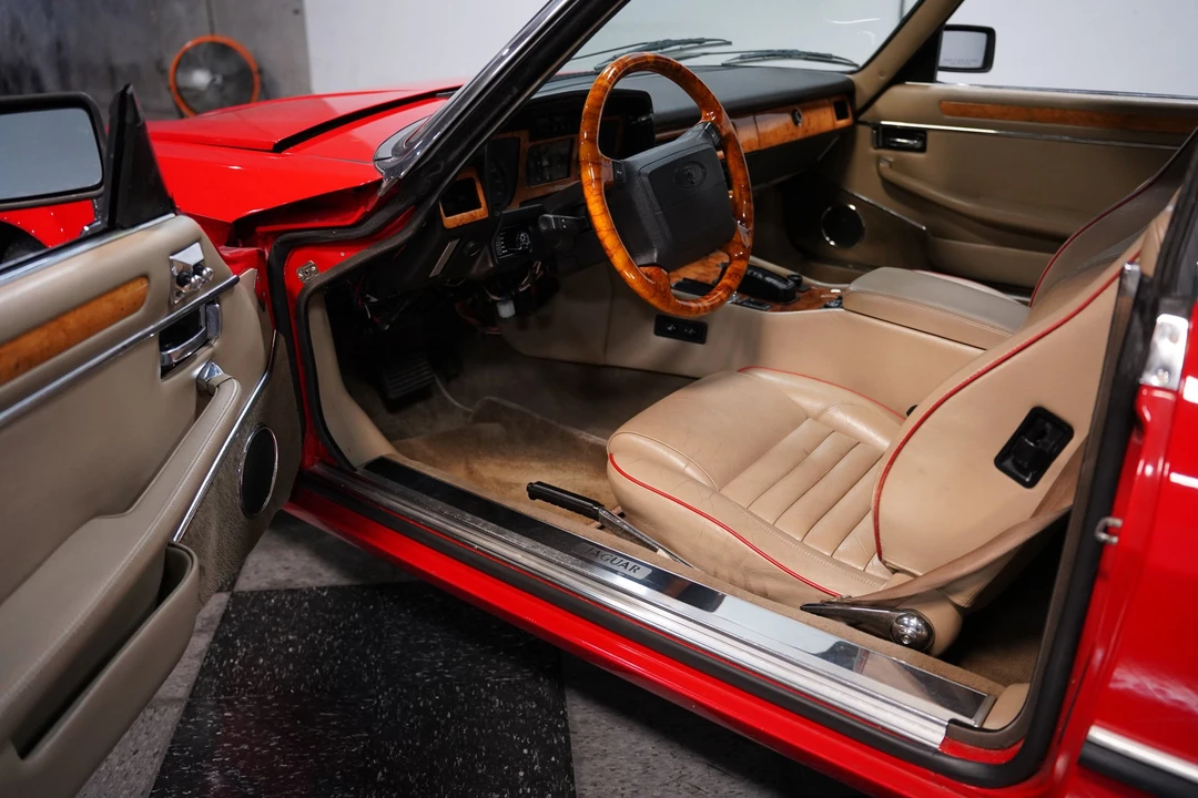 1991 Jaguar XJS Convertible - Image 4 of 31