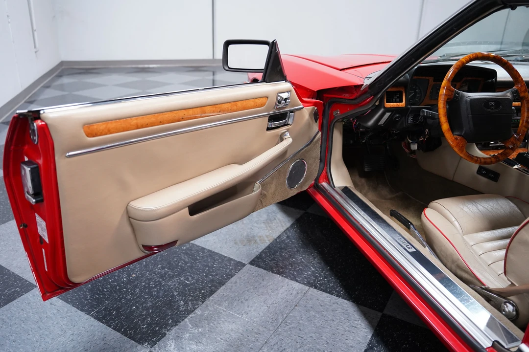 1991 Jaguar XJS Convertible - Image 28 of 31