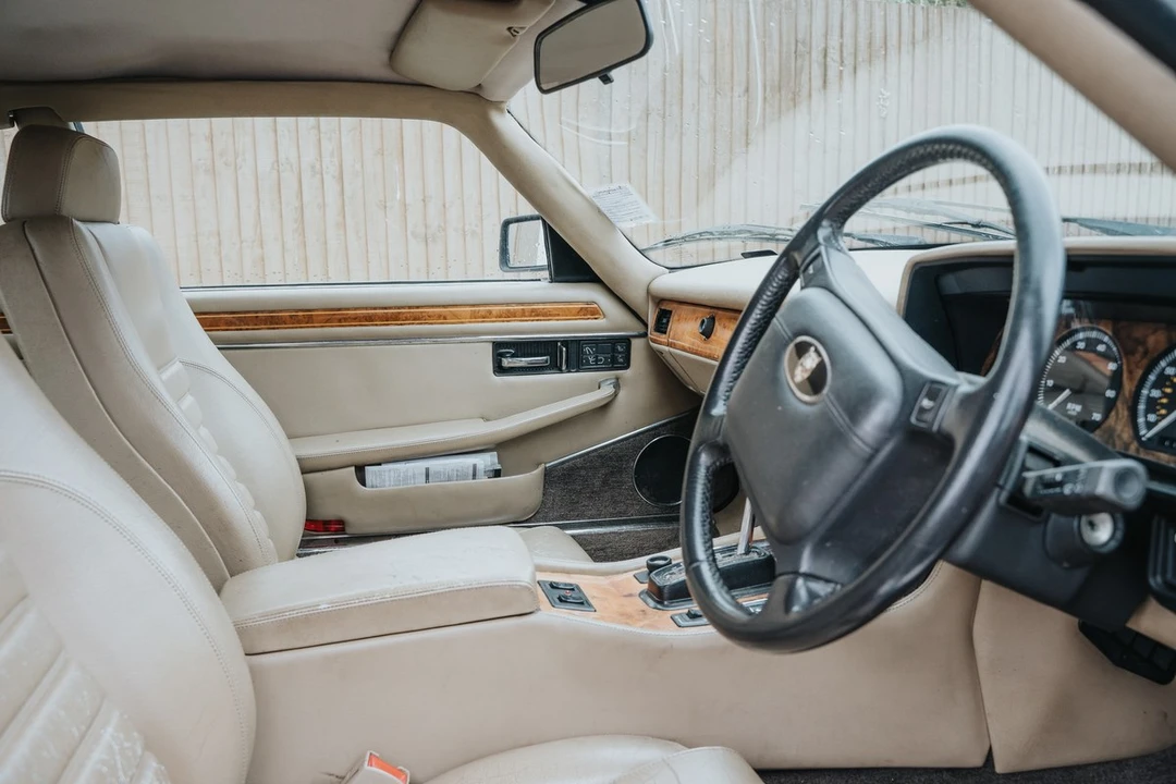1991 Jaguar XJS - Image 12 of 30