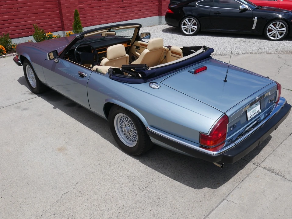 1991 Jaguar XJS - Image 16 of 31