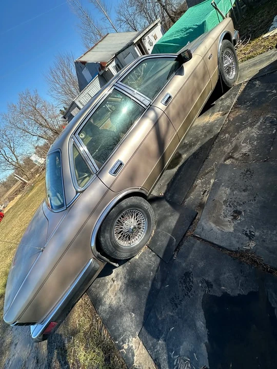 1991 Jaguar XJ40 XJ - Image 4 of 8