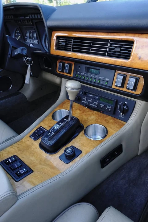 1991 Jaguar XJS Pre-Facelift V12 - Image 13 of 20