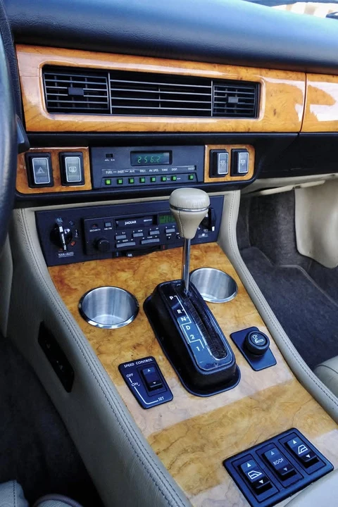 1991 Jaguar XJS Pre-Facelift V12 - Image 11 of 20