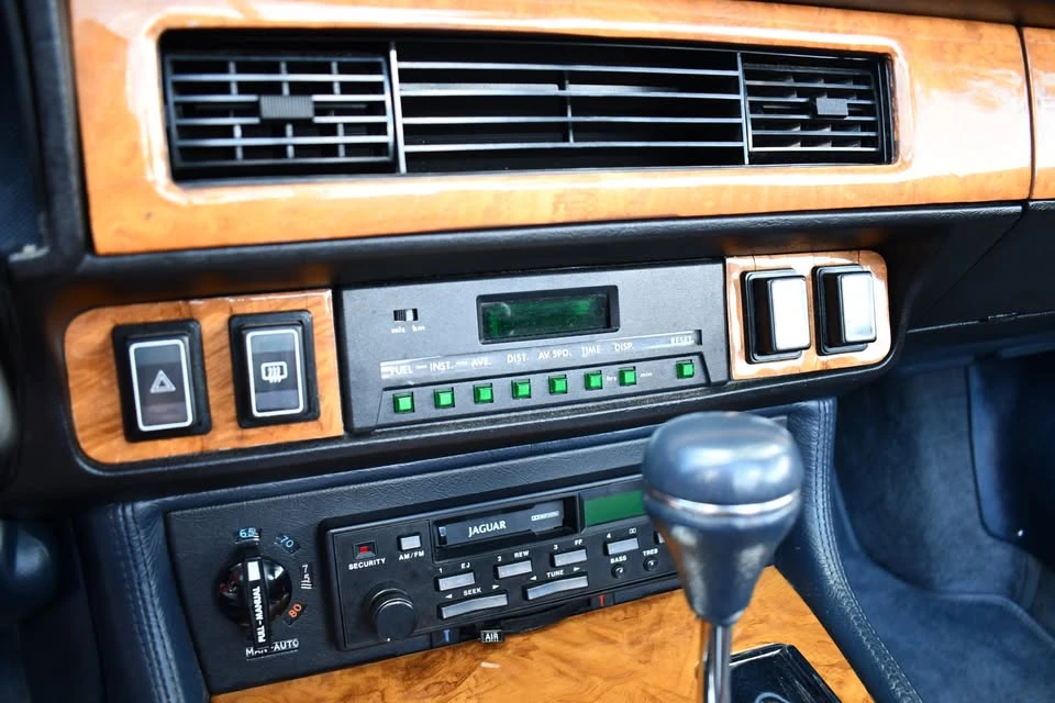 1991 Jaguar XJS Pre-Facelift V12 - Image 11 of 20