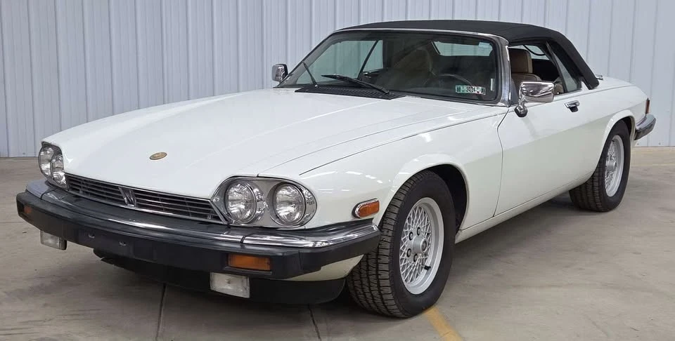 1991 Jaguar XJS Convertible - Image 2 of 11