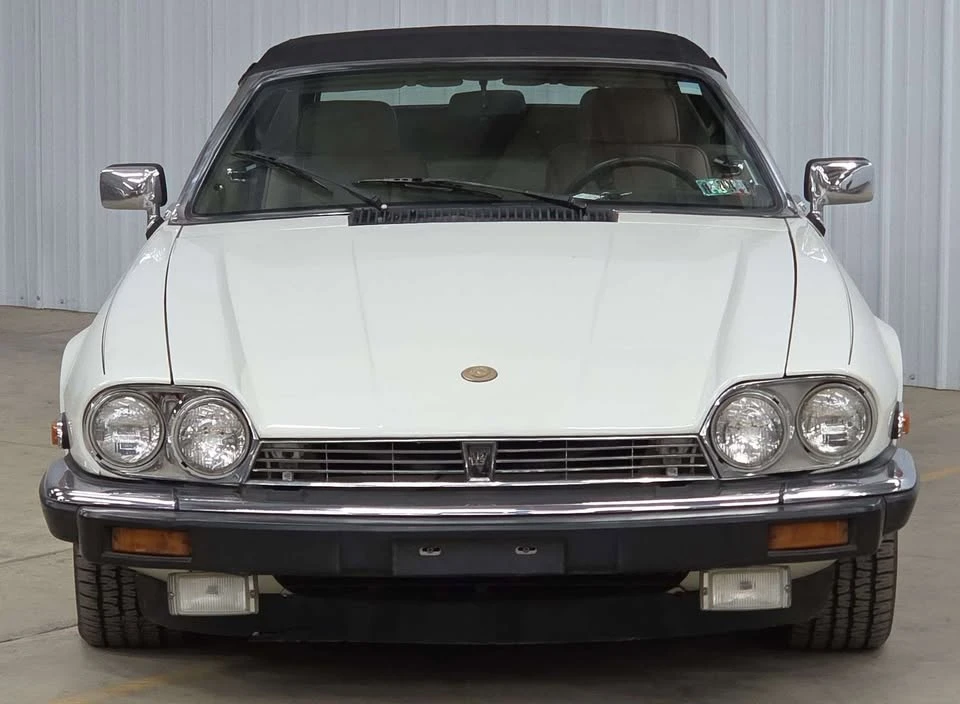 1991 Jaguar XJS Convertible - Image 8 of 11