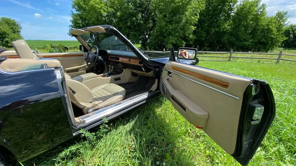1991 Jaguar XJS Convertible - Image 9 of 12