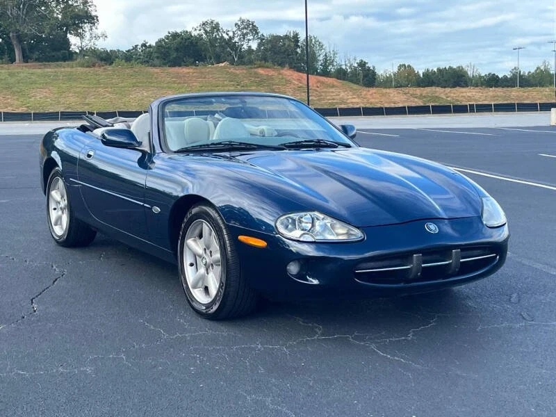 1991 Jaguar X100 XK8 - Image 2 of 16