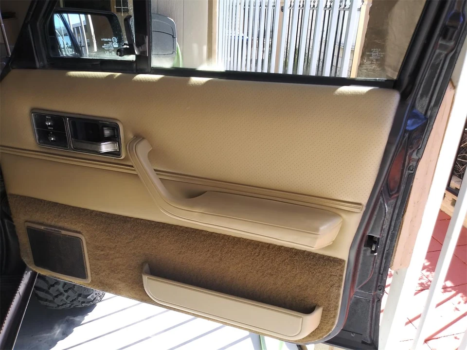 1991 Jeep XJ Cherokee - Image 10 of 31