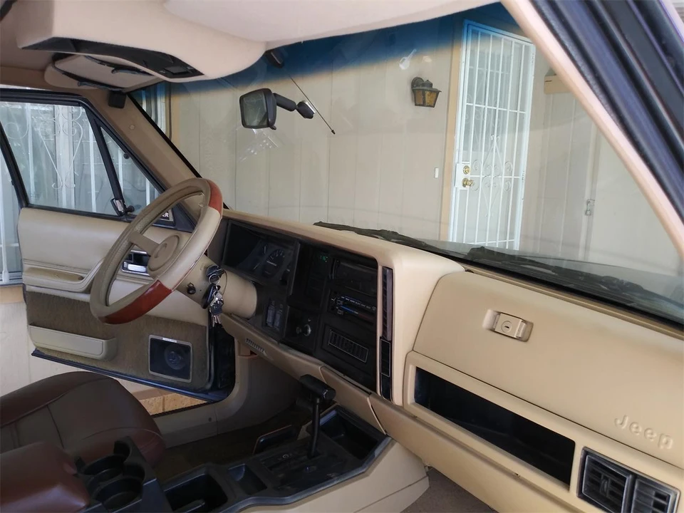 1991 Jeep XJ Cherokee - Image 11 of 31