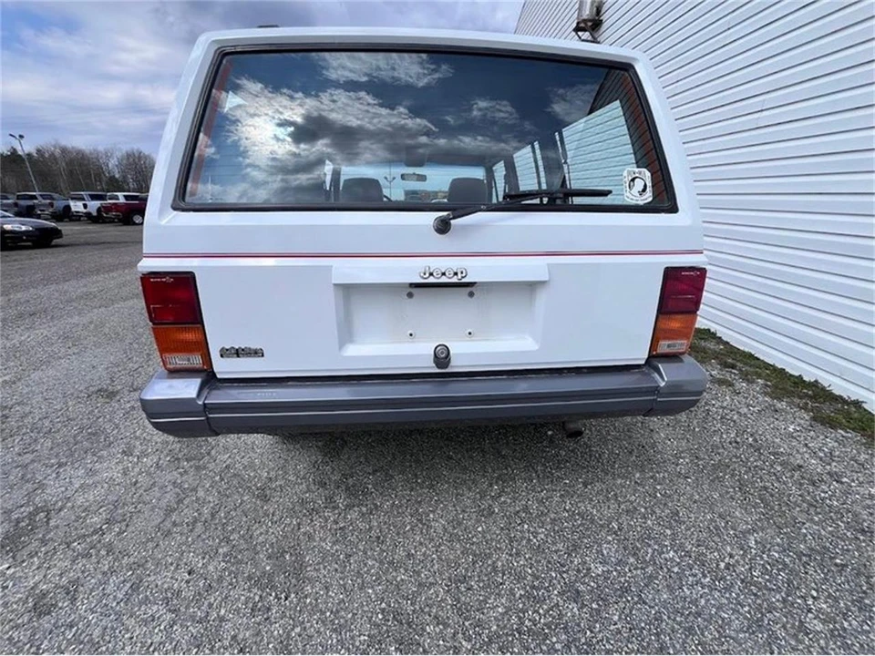 1991 Jeep XJ Cherokee - Image 4 of 31